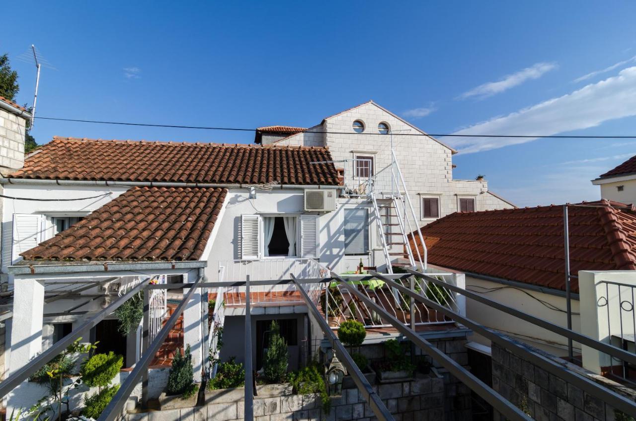 White Wave Guest House Dubrovnik Bagian luar foto