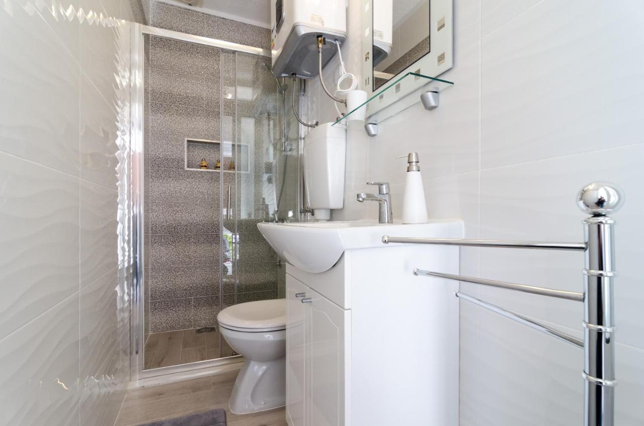 White Wave Guest House Dubrovnik Bagian luar foto