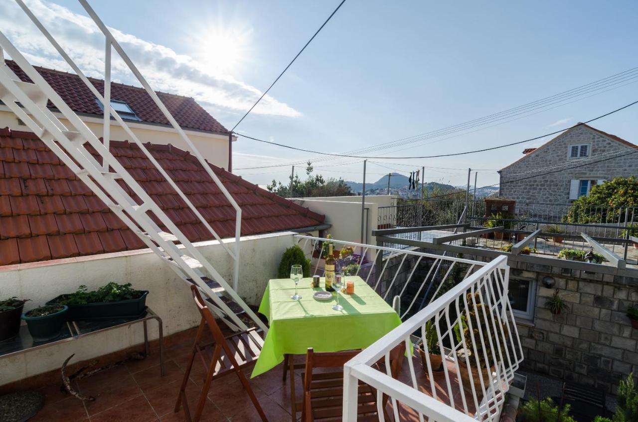 White Wave Guest House Dubrovnik Bagian luar foto