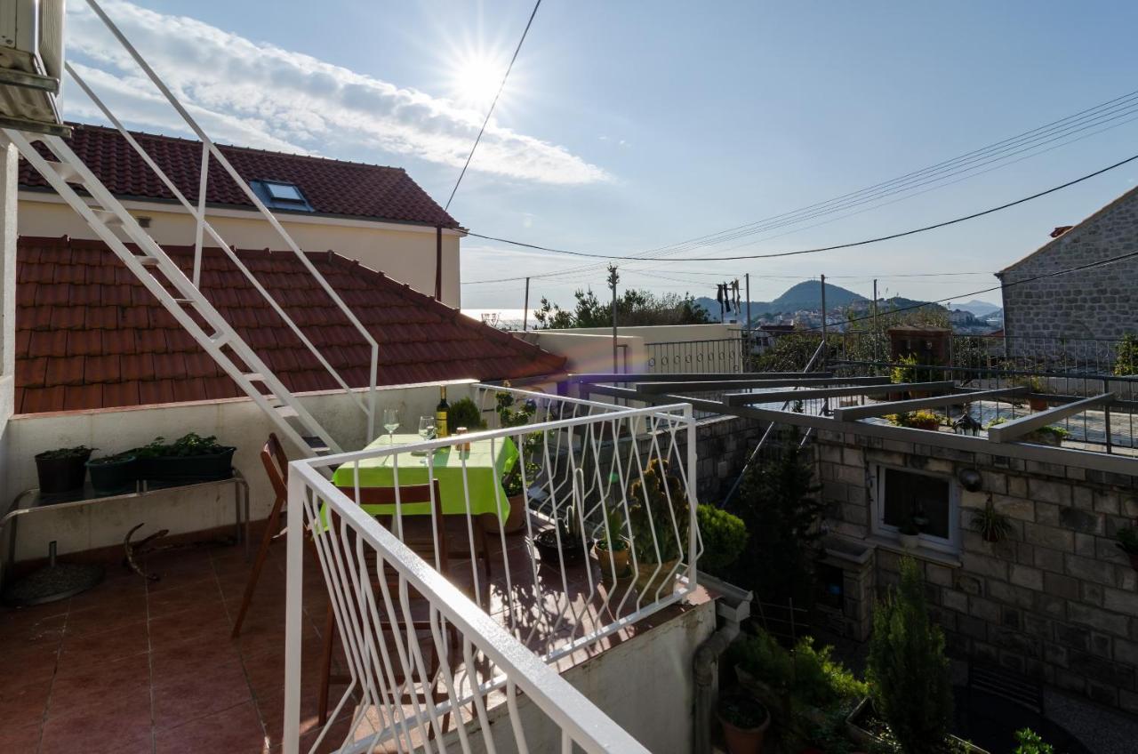 White Wave Guest House Dubrovnik Bagian luar foto